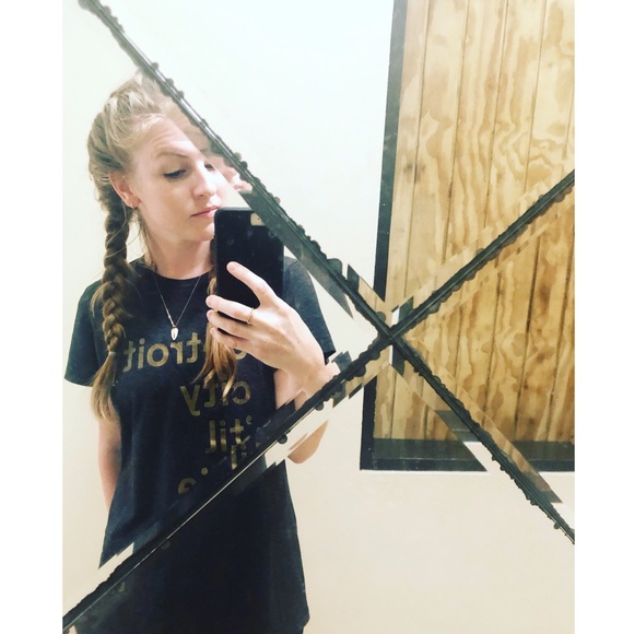 ABOUT YOUR SELLER/BUYER! - Picture 4 of 10